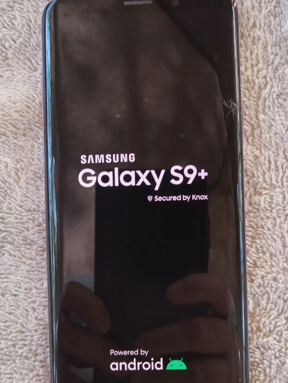 Samsung Galaxy S9+ Pink Front Display Smartphone
